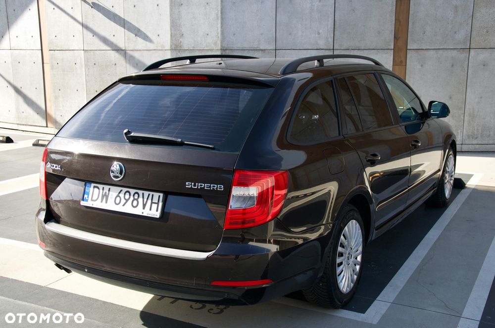 Skoda Superb 1.4 TSI Active - 11