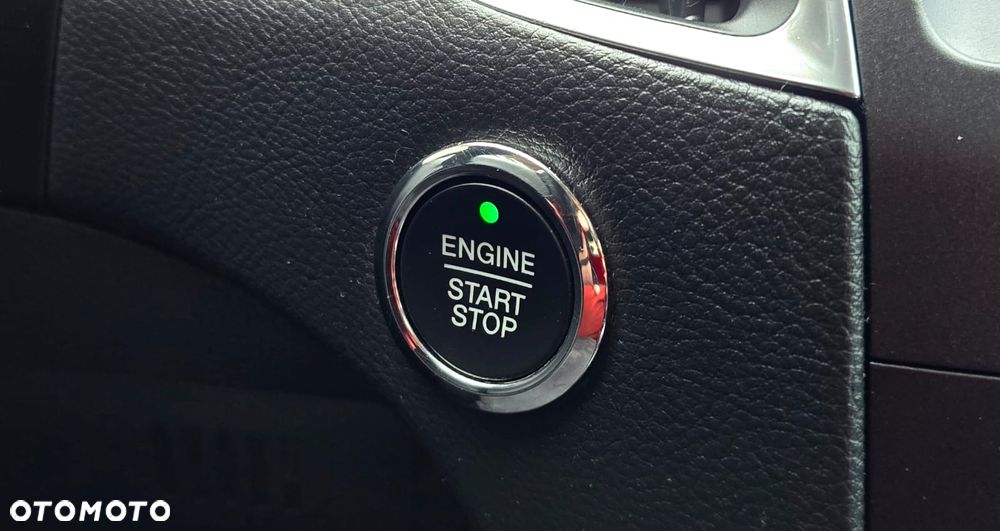 Ford S-Max - 14
