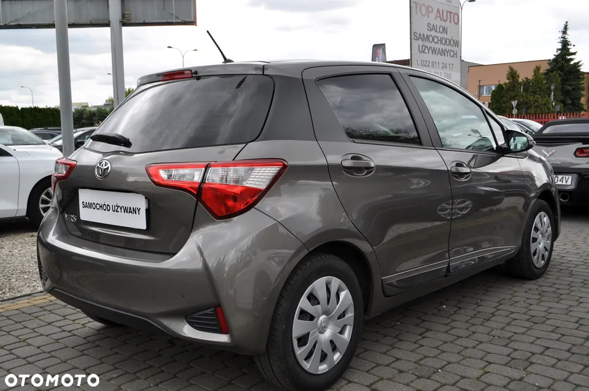 Toyota Yaris - 9
