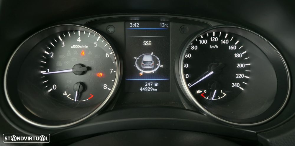 Nissan Qashqai 1.3 DIG-T N-Connecta - 8