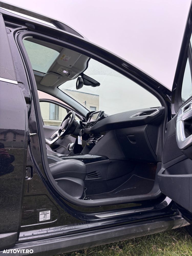 Peugeot 2008 PureTech 110 Stop&Start Crossway - 12