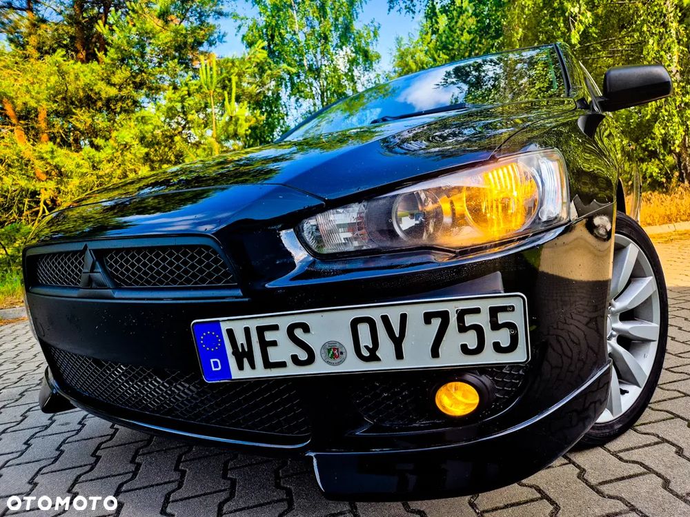 Mitsubishi Lancer 1.8 Intense - 12