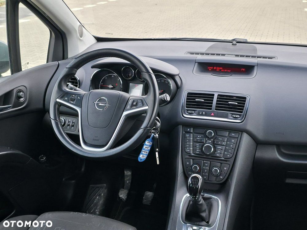 Opel Meriva - 11