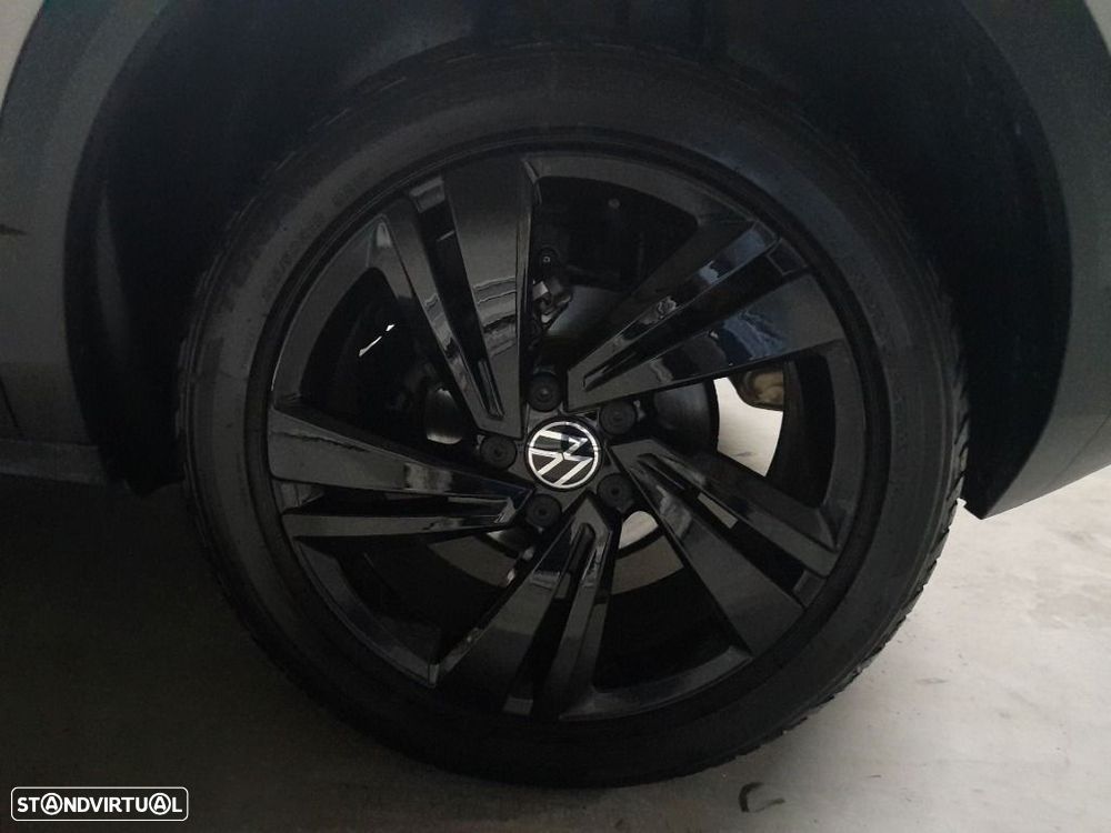 VW T-Roc 1.5 TSI Black Style DSG - 38