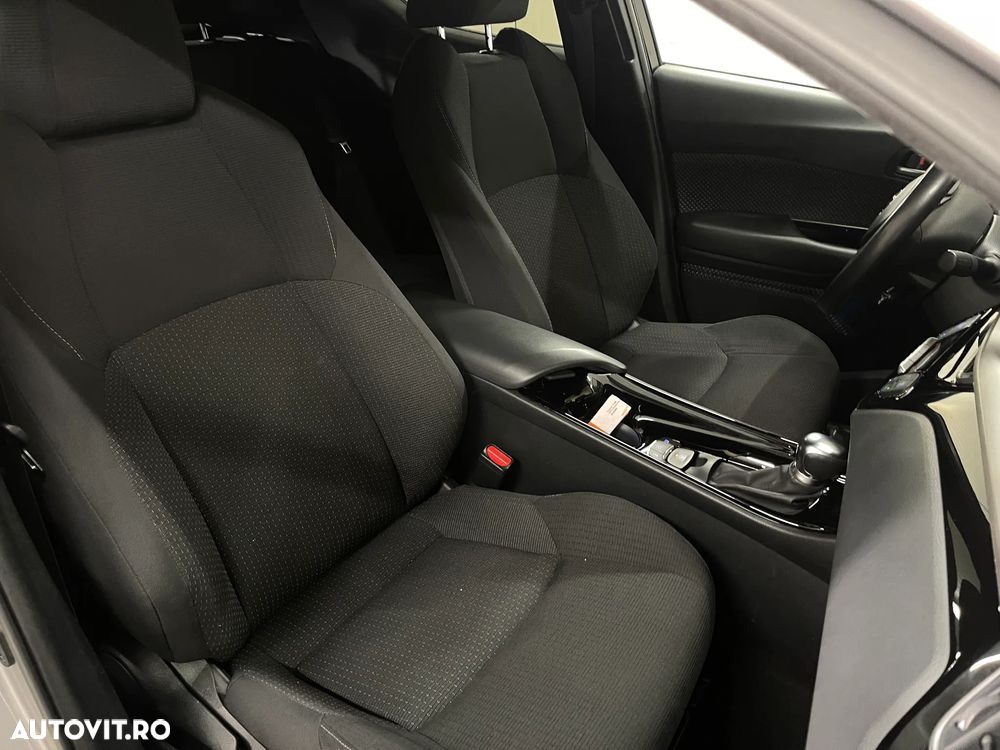 Toyota C-HR 1.8 HSD 4x2 CVT C-lassy - 10
