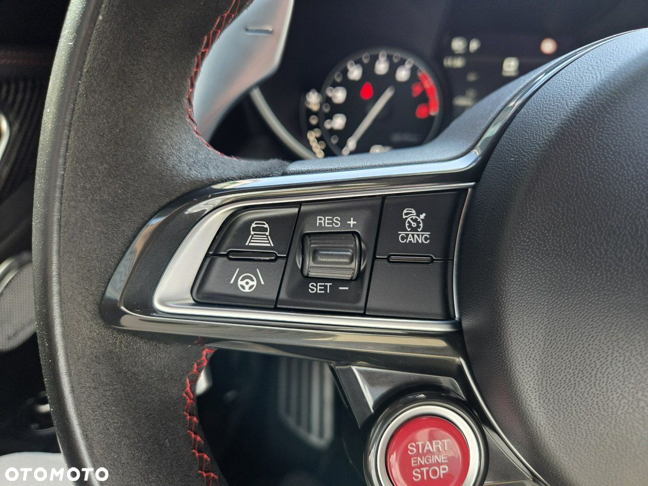 Alfa Romeo Giulia 2.9 Bi Turbo V6 Quadrifoglio - 21