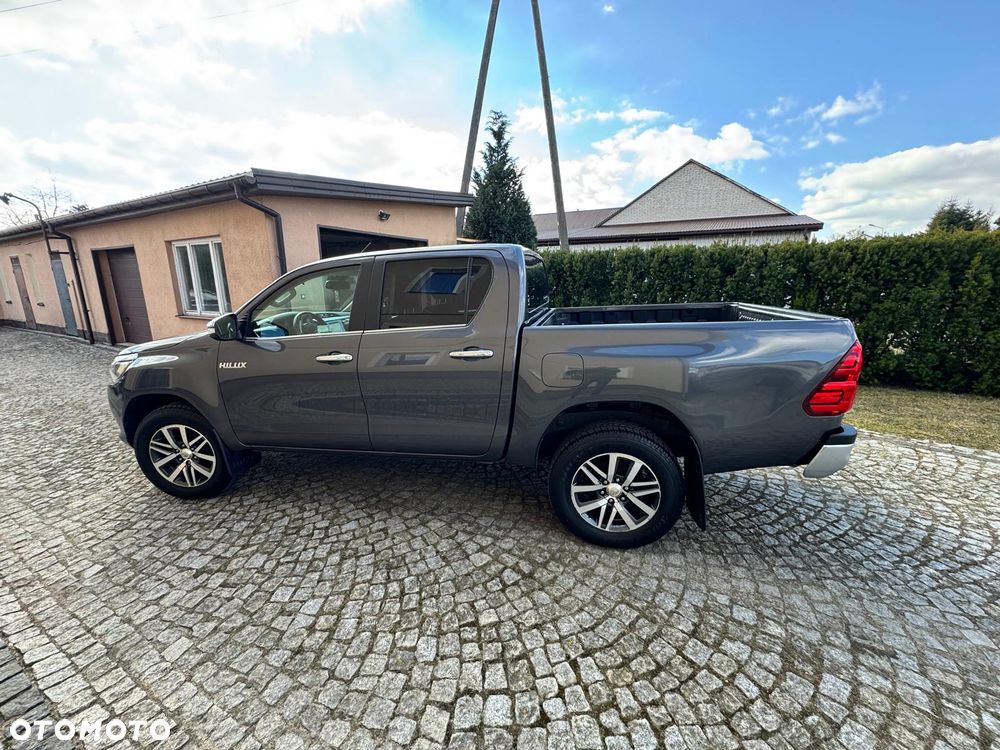 Toyota Hilux 2.4 D-4D Double Cab SR5 4x4 - 3
