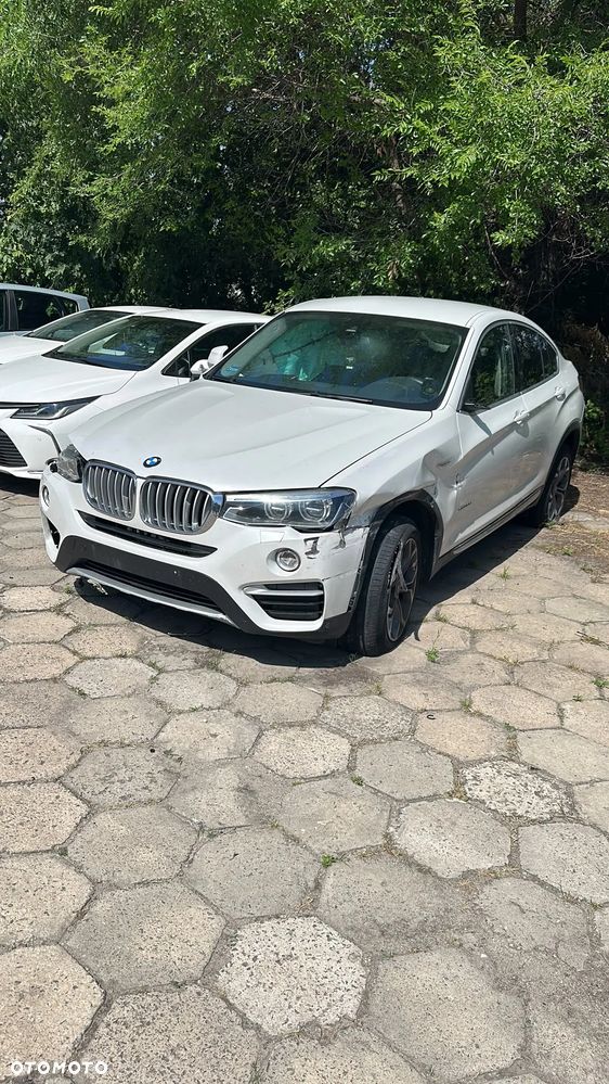 BMW X4 xDrive20d xLine - 4