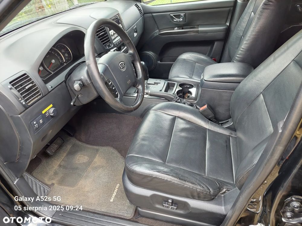 Kia Sorento - 5