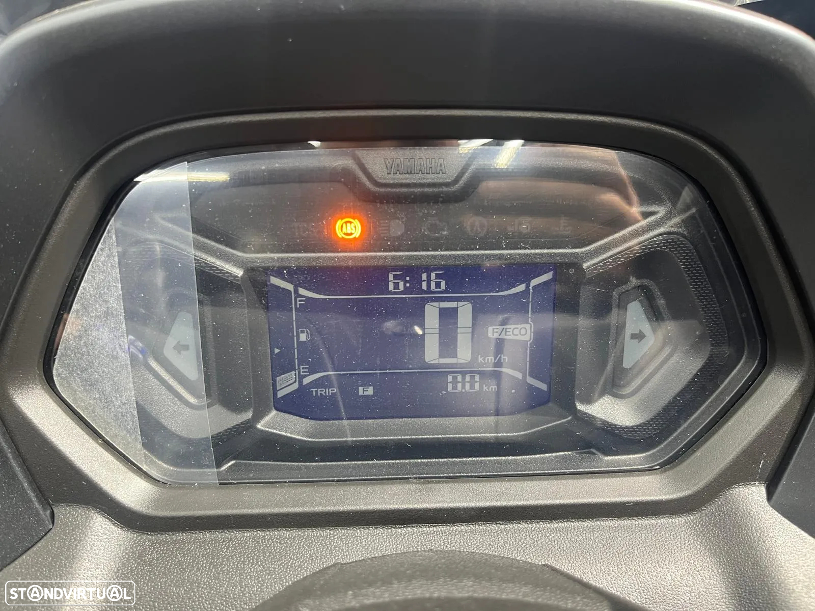 Yamaha NMAX 125 2025 - 14