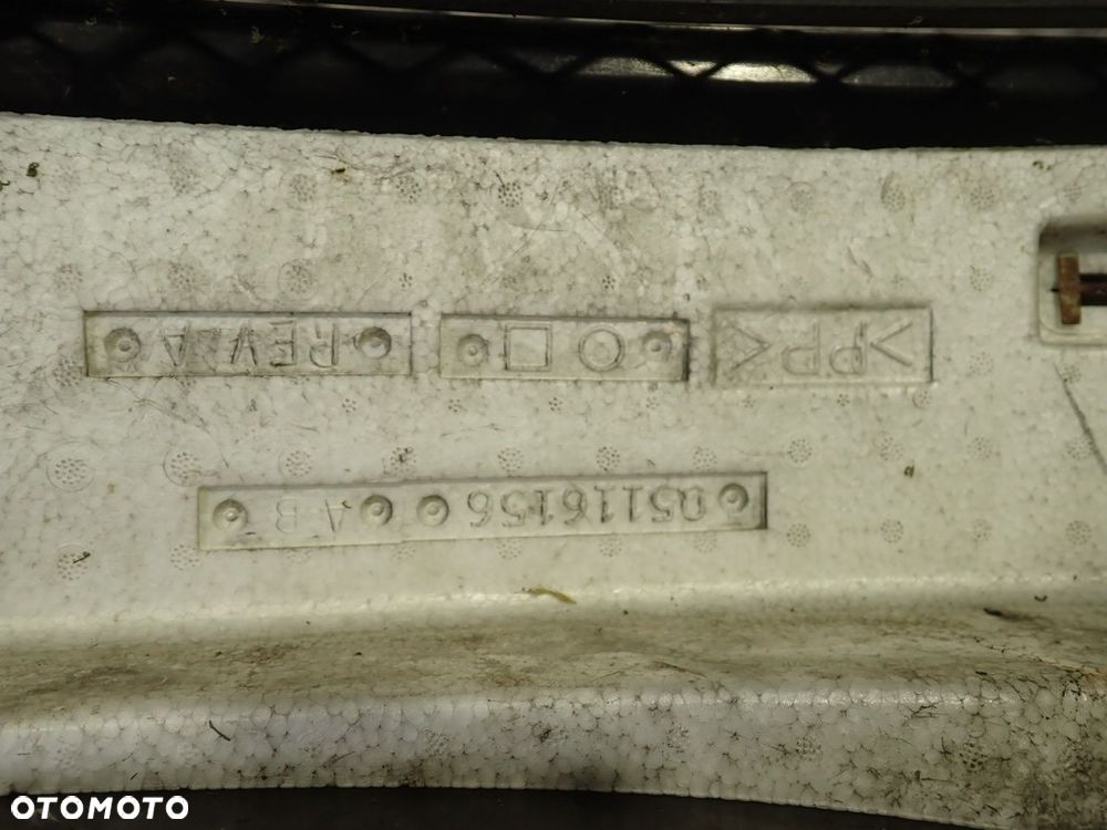 ZDERZAK PRZÓD CHRYSLER PT CRUISER 2.4 LIFT - 14