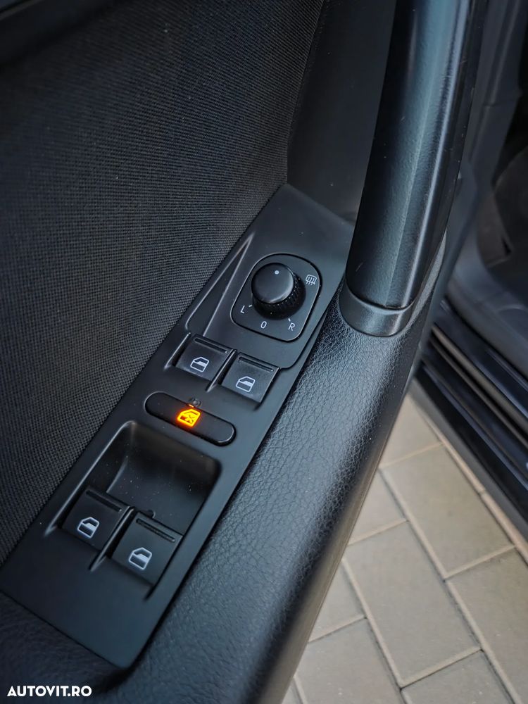 Volkswagen Passat - 11