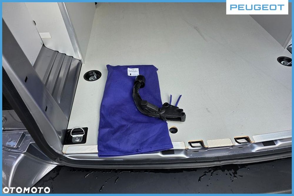 Peugeot Expert XL L2H1 EAT8 2.2 180KM - 11