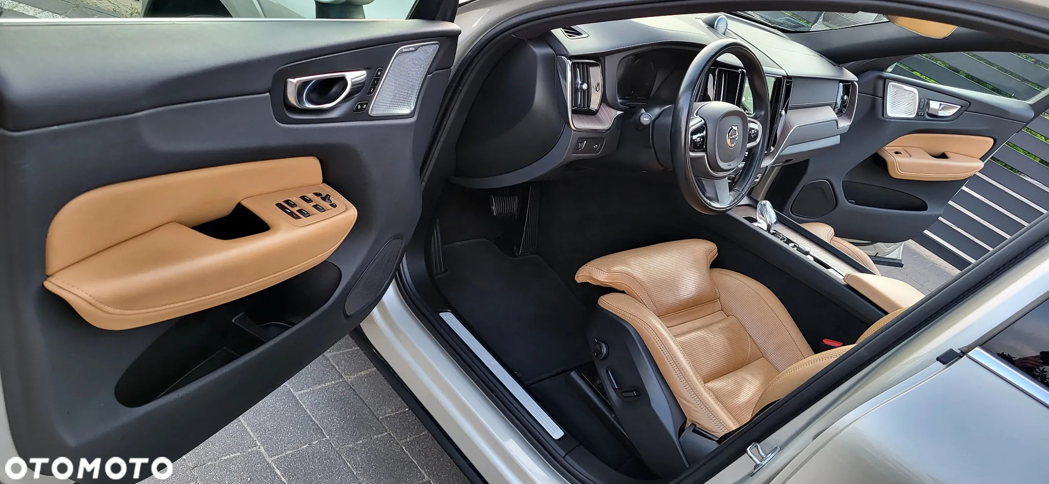 Volvo XC 60 D4 AWD Inscription - 5