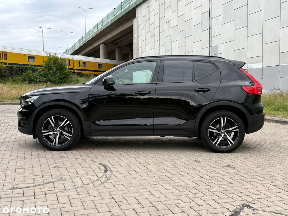 Volvo XC 40 T3 R-Design - 10