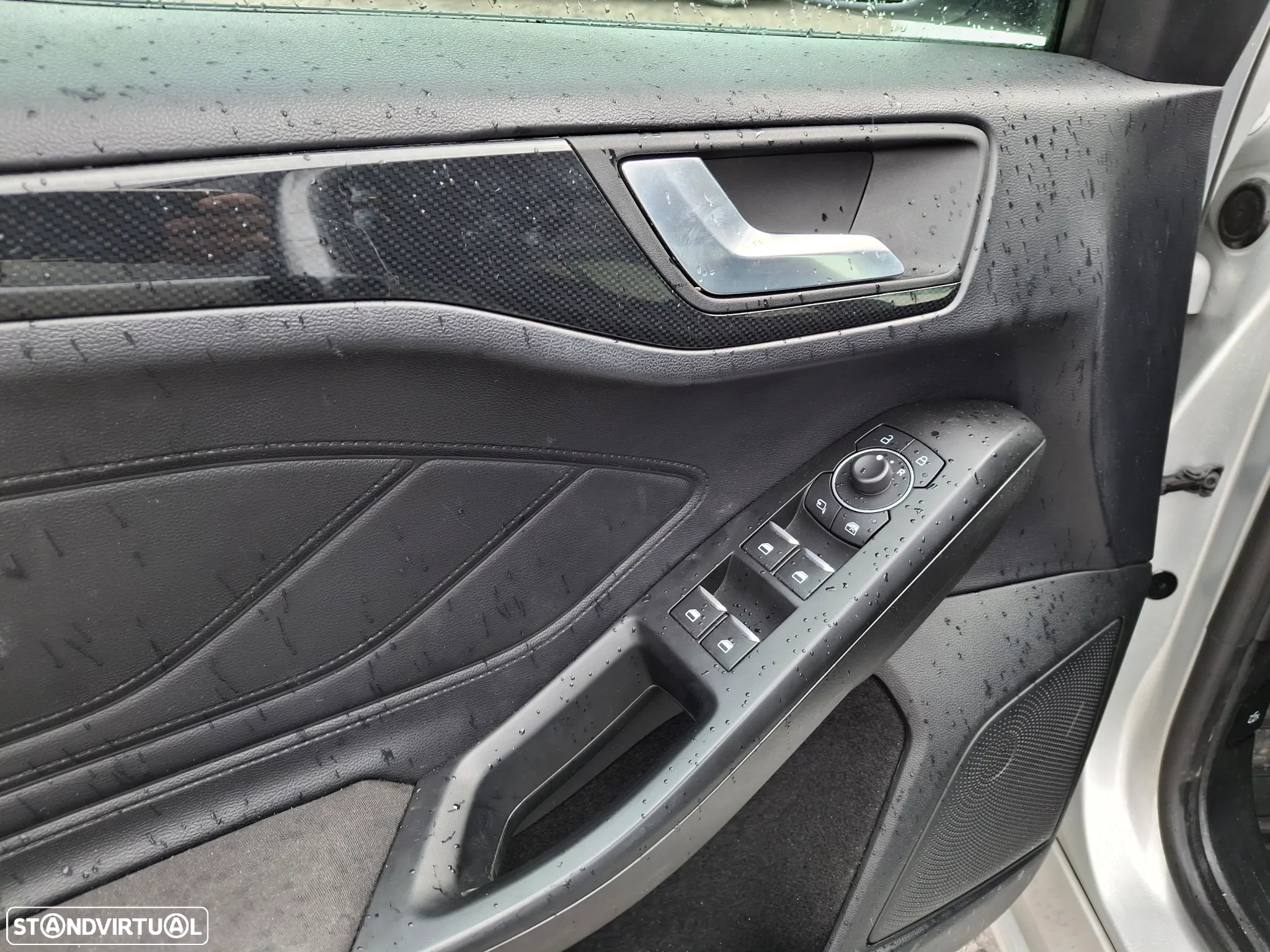 Ford Focus SW 1.0 EcoBoost MHEV ST-Line X - 14