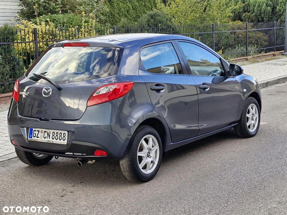 Mazda 2 1.3 Exclusive - 4