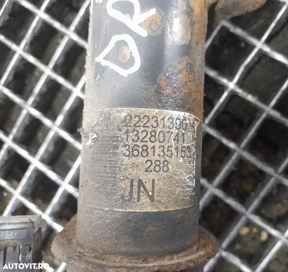 Amortizor dreapta fata 13280741  1.7 cdti A17DTR Opel Zafira B [2005 - 2