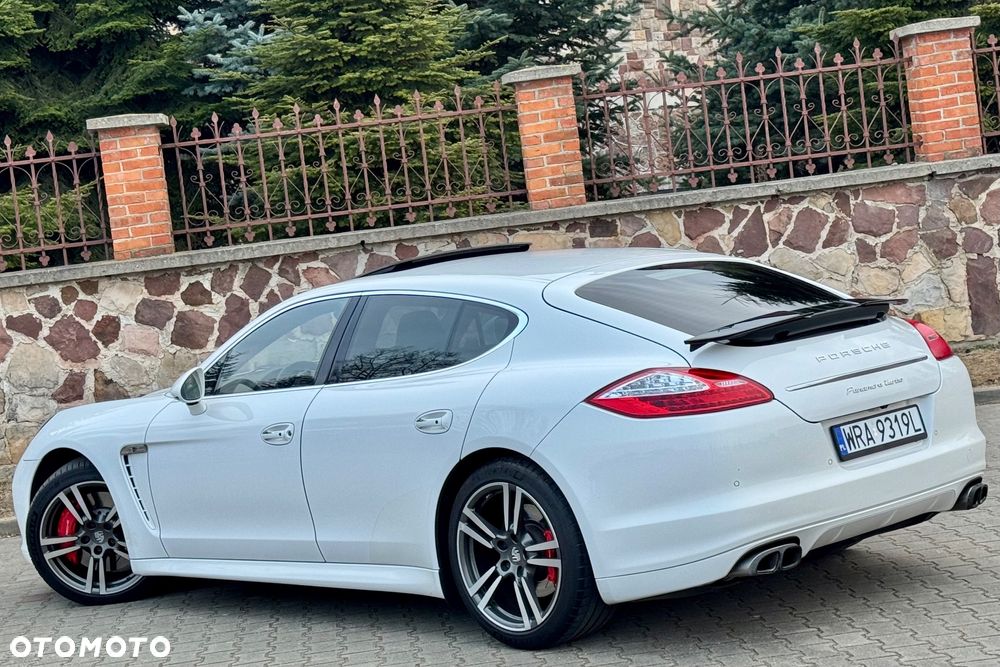 Porsche Panamera - 13