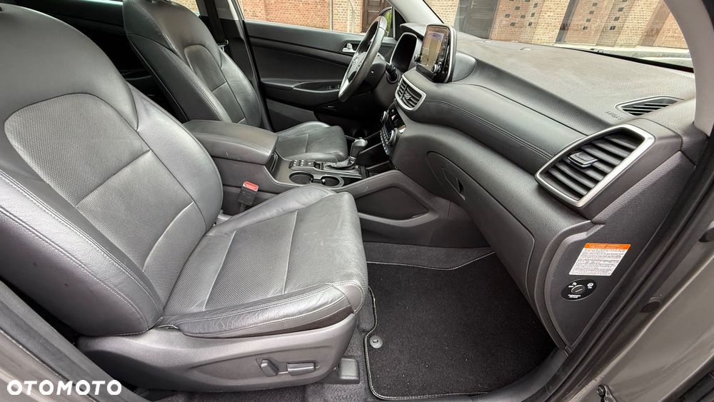 Hyundai Tucson 1.6 CRDi 48V Executive 2WD DCT - 23