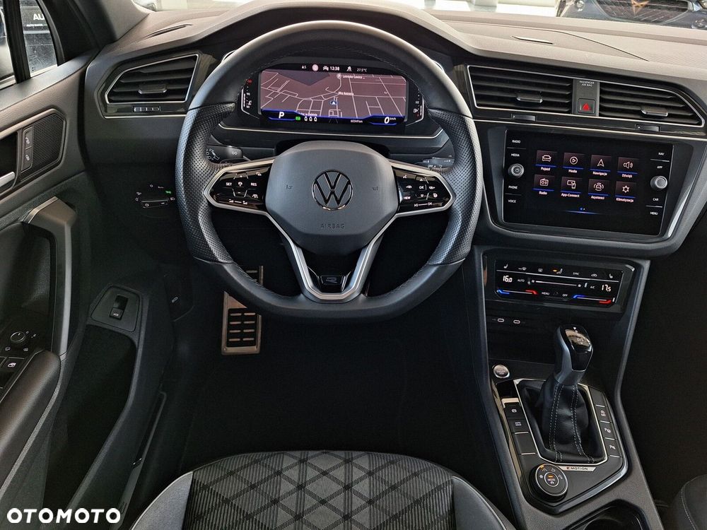 Volkswagen Tiguan 2.0 TSI 4Mot R-Line DSG - 24