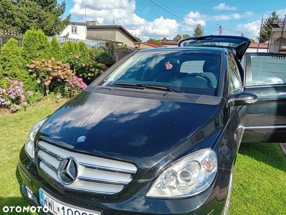 Mercedes-Benz B-Class 2008 photo 2