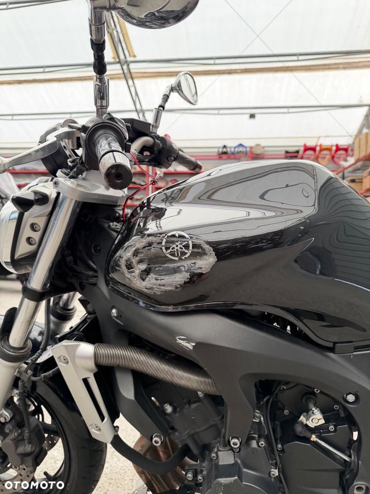 Yamaha FZ6 - 17