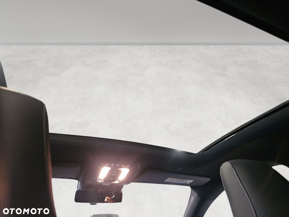 Mercedes-Benz CLA - 15