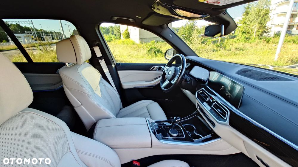 BMW X5 xDrive30d mHEV - 12