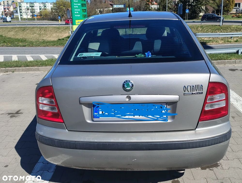 Skoda Octavia 1.6 Classic EU5 - 3
