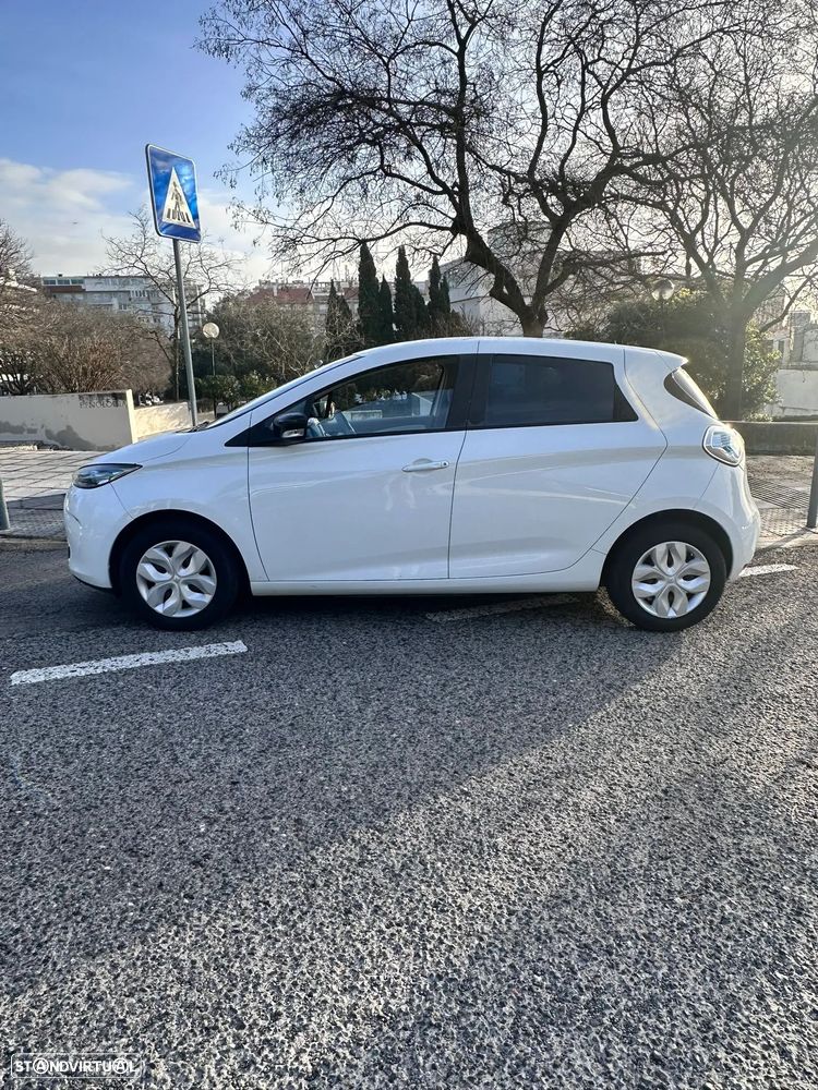 Renault Zoe (s/ Bateria) 22 kwh Life - 4
