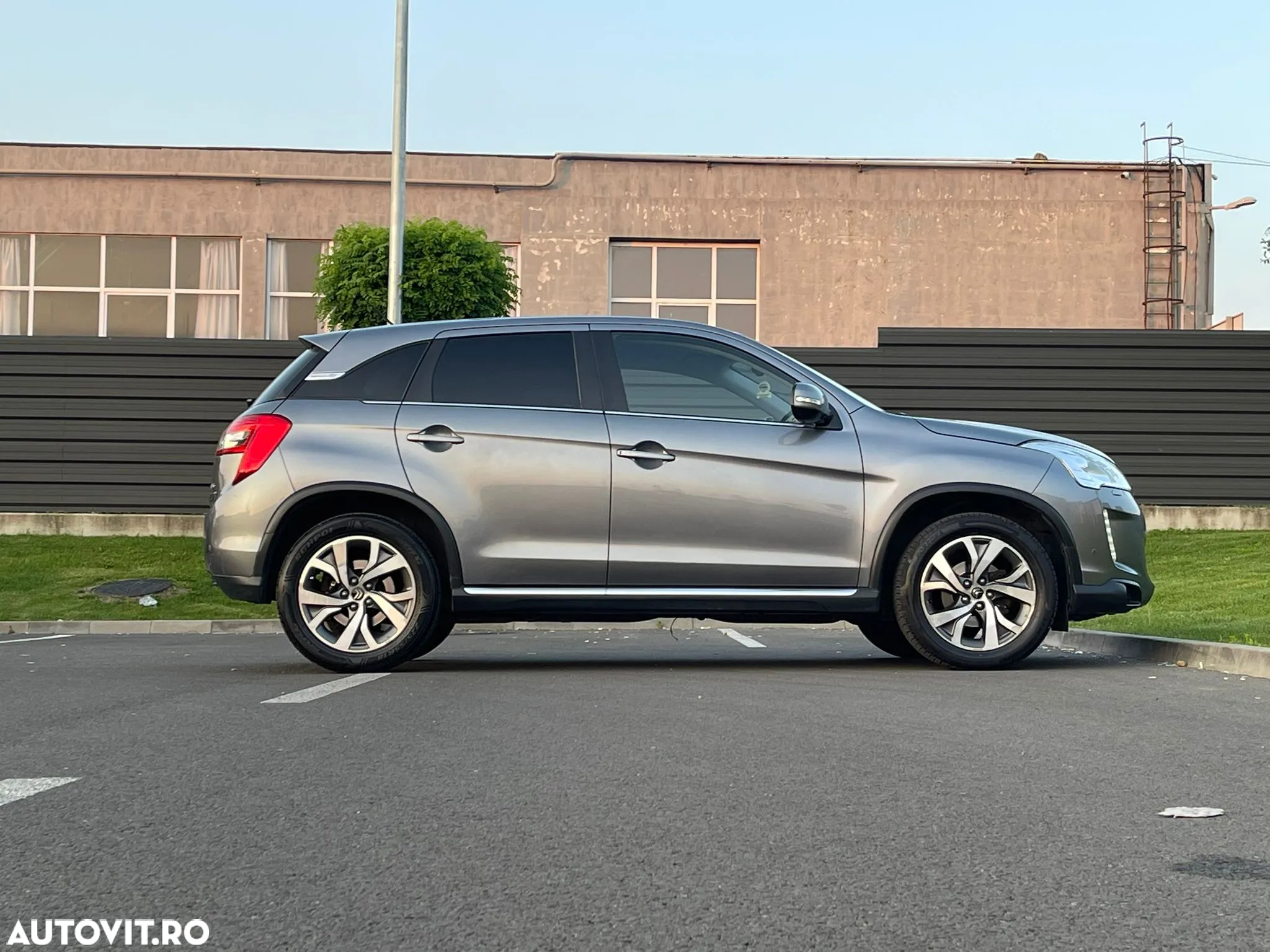 Citroën C4 Aircross e-HDi 115 Stop & Start 2WD Tendance - 19