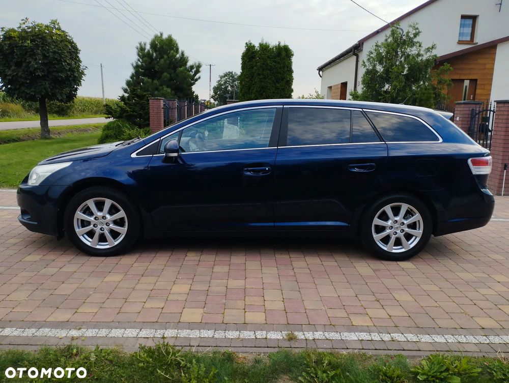 Toyota Avensis - 3