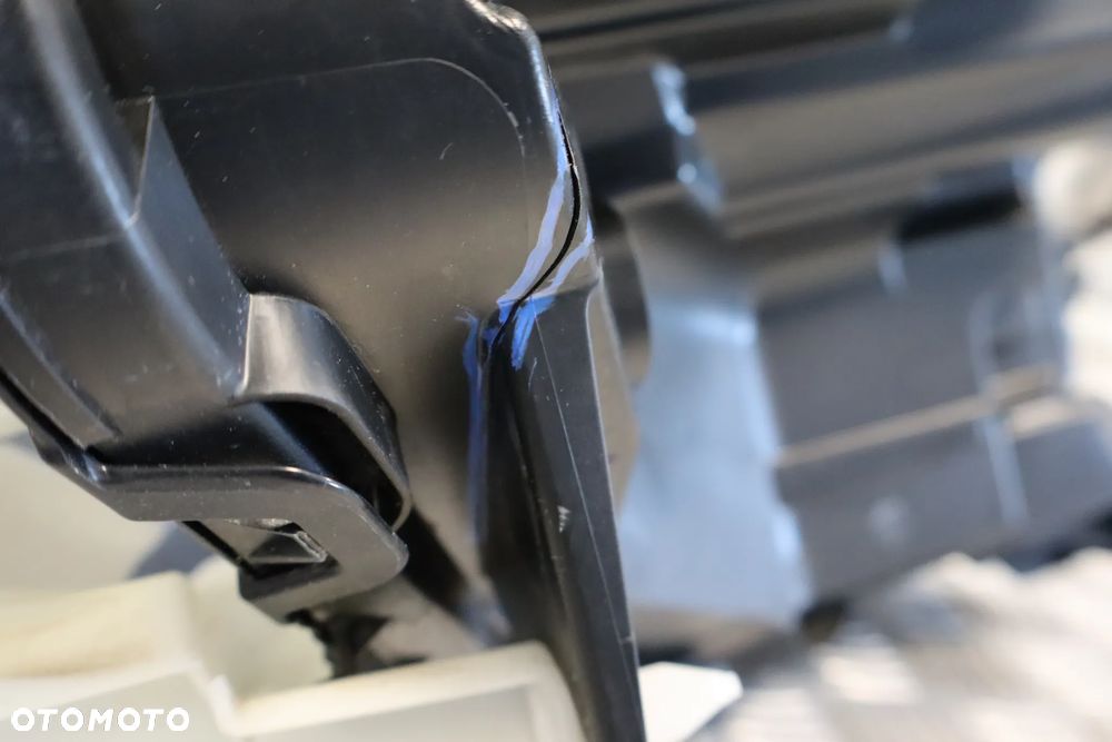 LAMPA PRZEDNIA PRZÓD PRAWA MITSUBISHI ECLIPSE CROSS LIFT FULL LED 2020- - 13