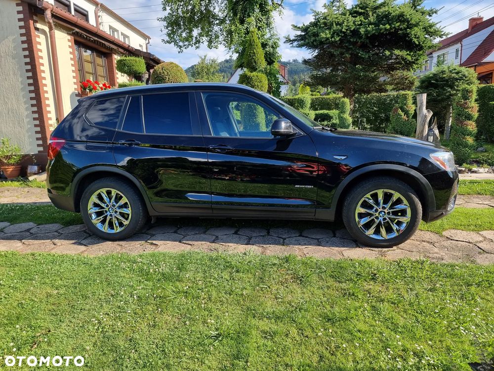 BMW X3 xDrive28i - 16
