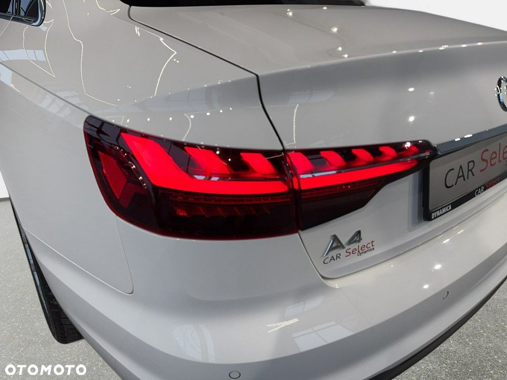 Audi A4 Limousine - 12