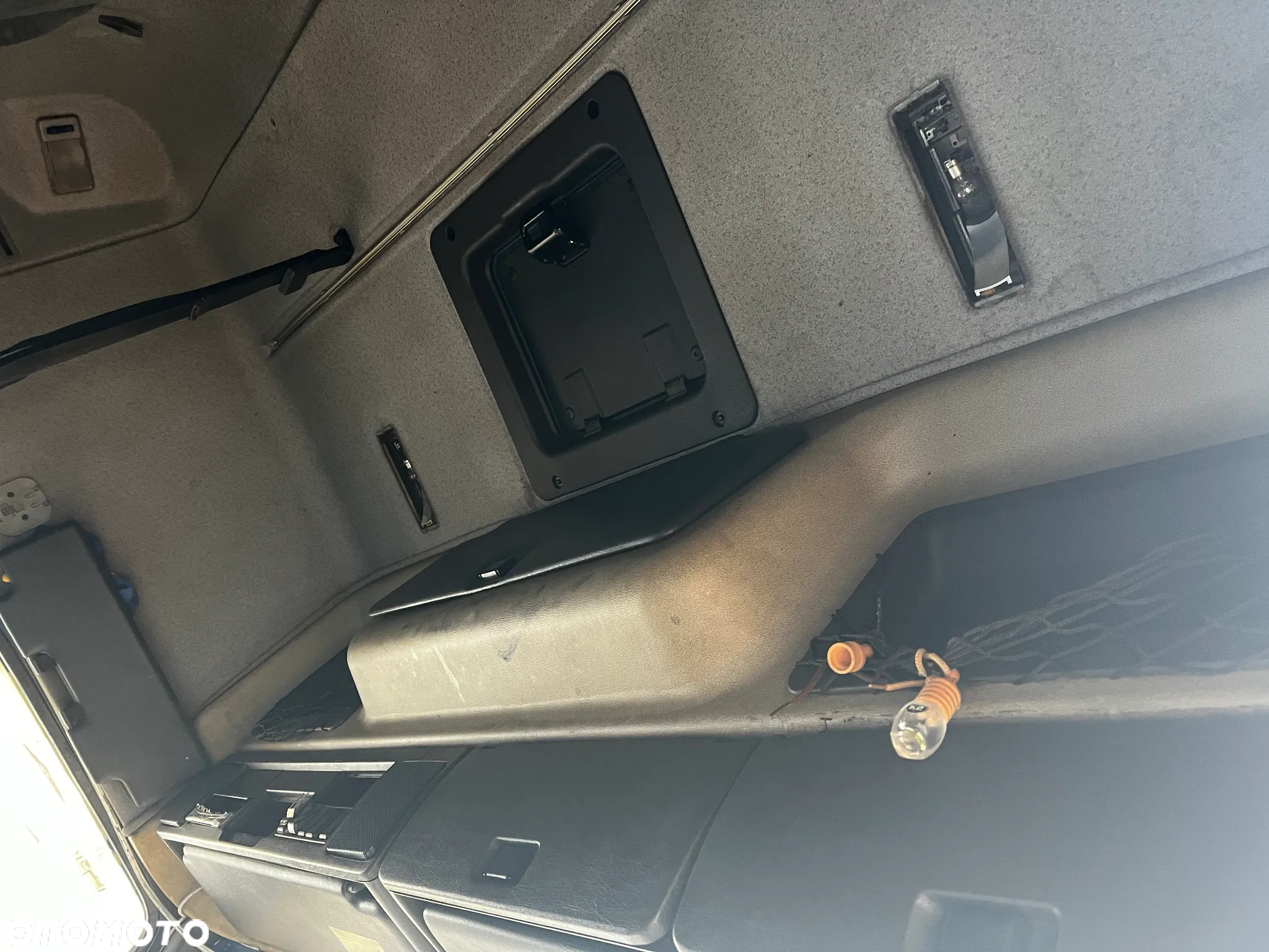 Volvo / AUTOMAT  / KLIMA POSTOJOWA /  2 DUŻE ZBIORNIKI / 2014 ROK !! - 25