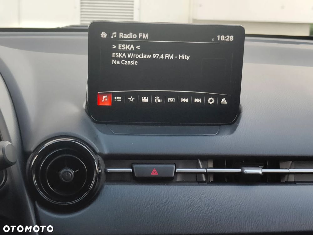 Mazda 2 - 18