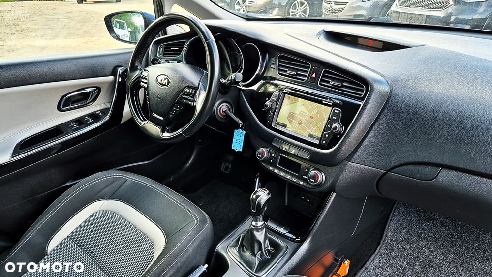 Kia Ceed 1.6 GDI XL - 36