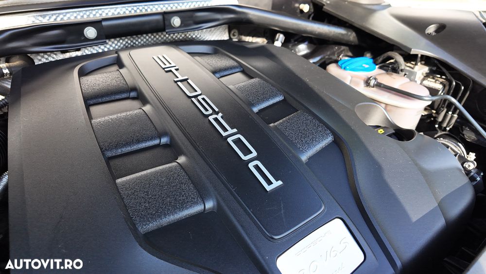 Porsche Macan 3.0 PDK S - 16