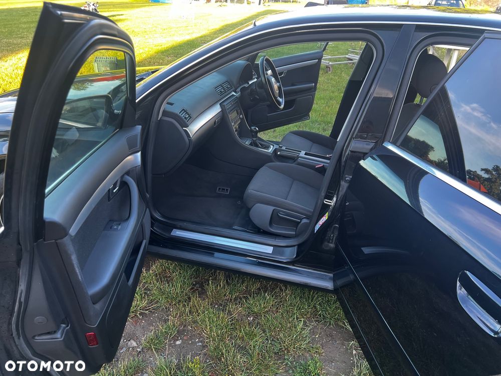 Audi A4 Limousine 2.0 TDI - 14