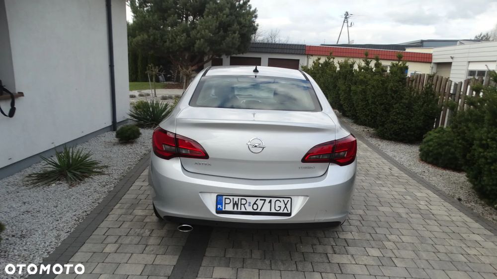 Opel Astra 1.4 T Enjoy - 6