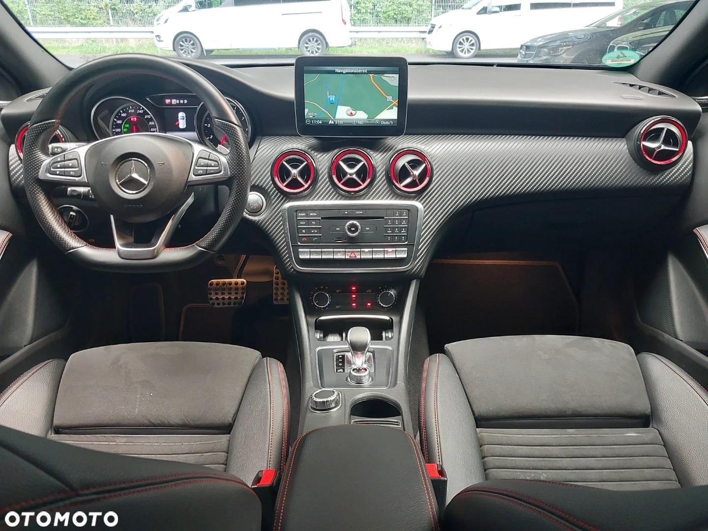 Mercedes-Benz Klasa A AMG 45 4Matic AMG Speedshift 7G-DCT - 24