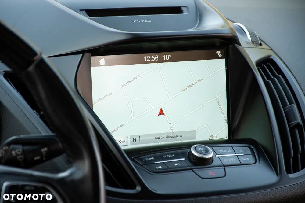 Ford Kuga 1.5 EcoBoost 2x4 Cool & Connect - 34