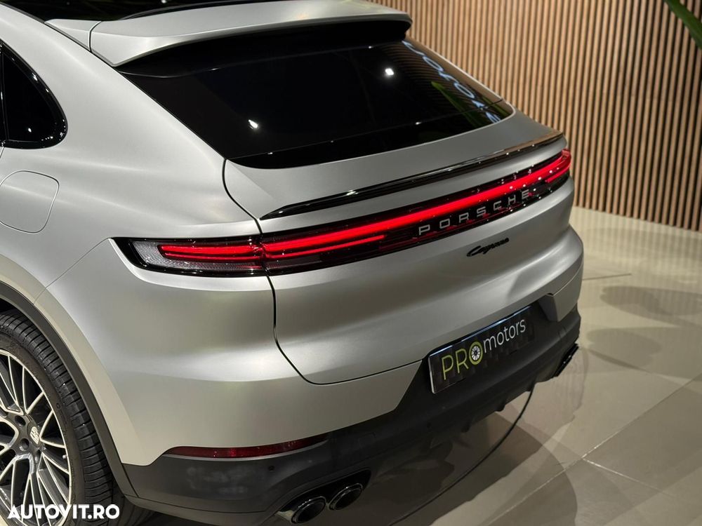 Porsche Cayenne Coupe - 14