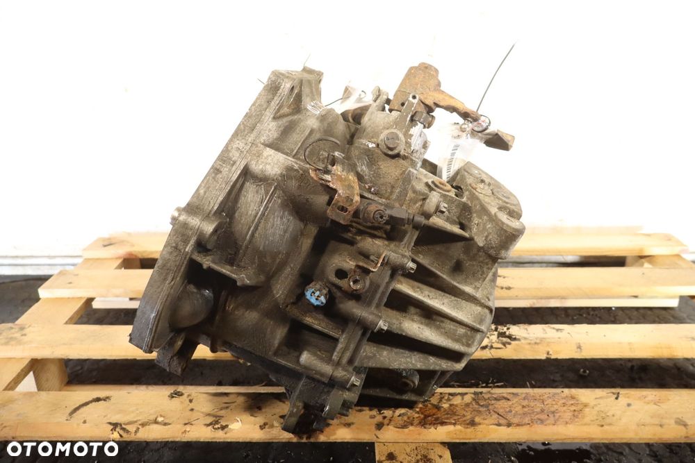 SKRZYNIA BIEGÓW 5 BIEGOWA OPEL ZAFIRA B 2.2 55194293 - 4