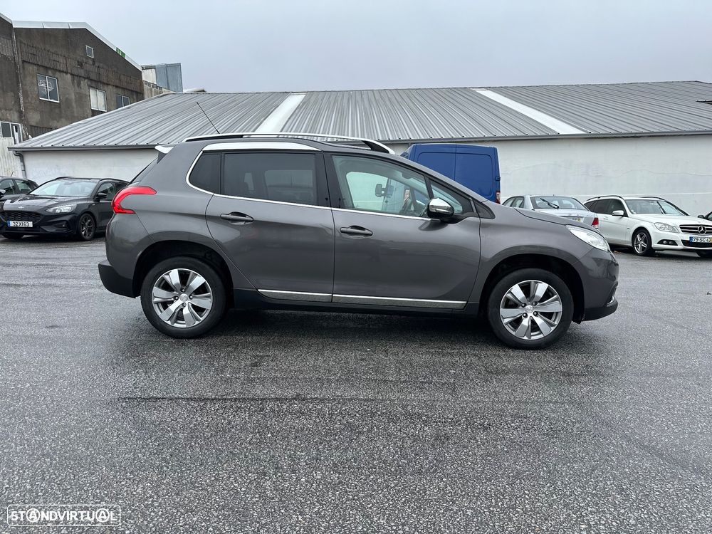 Peugeot 2008 PureTech 110 Stop&Start Allure - 5