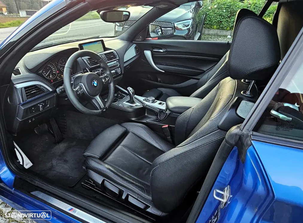 BMW 225 d Cabrio Pack M Auto - 54
