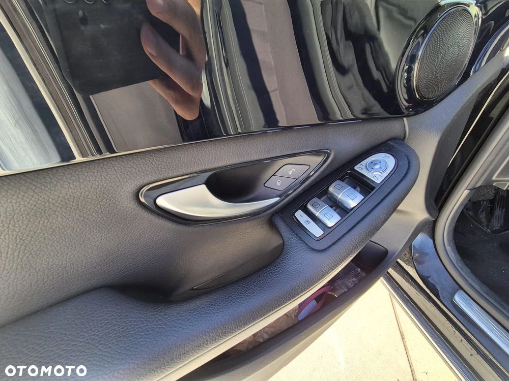 Mercedes-Benz Klasa C 160 9G-TRONIC - 11