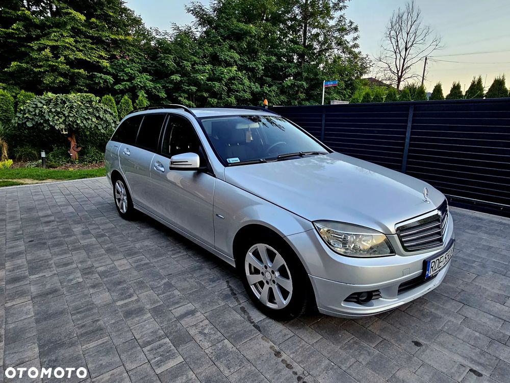 Mercedes-Benz Klasa C 200 CDI DPF BlueEFFICIENCY - 3